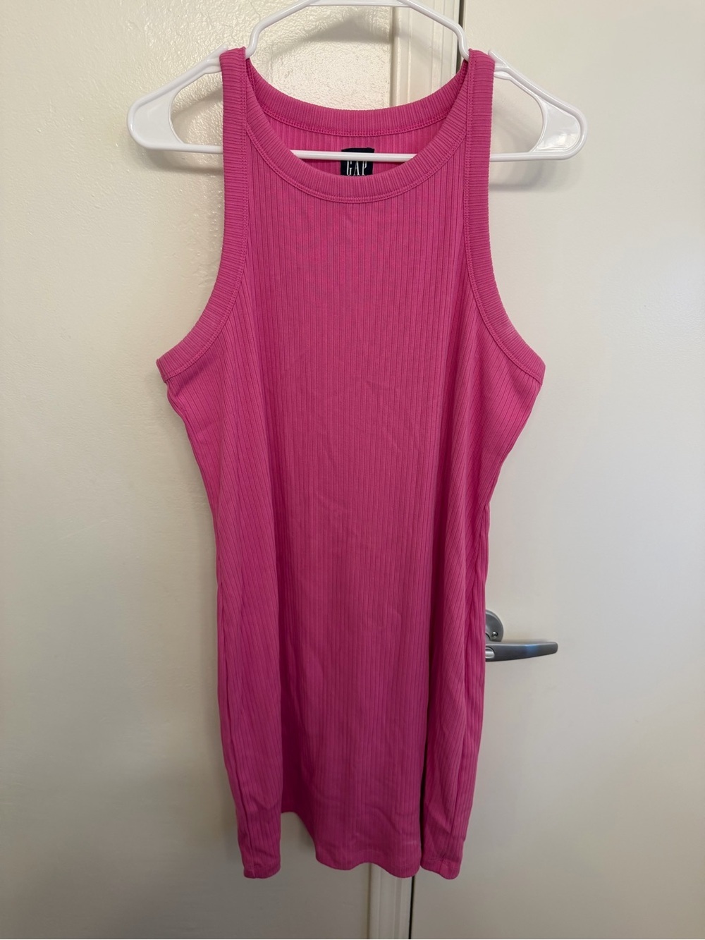 GAP Ribbed Knit Bodycon Tank Dress in Bright Pink Crew Neck Size Large